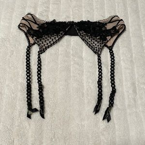 Victoria’s Secret black lace garter